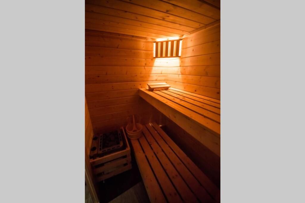 Les Spas Insolites - Le Spa Du Moulin Saint-Junien Exteriör bild
